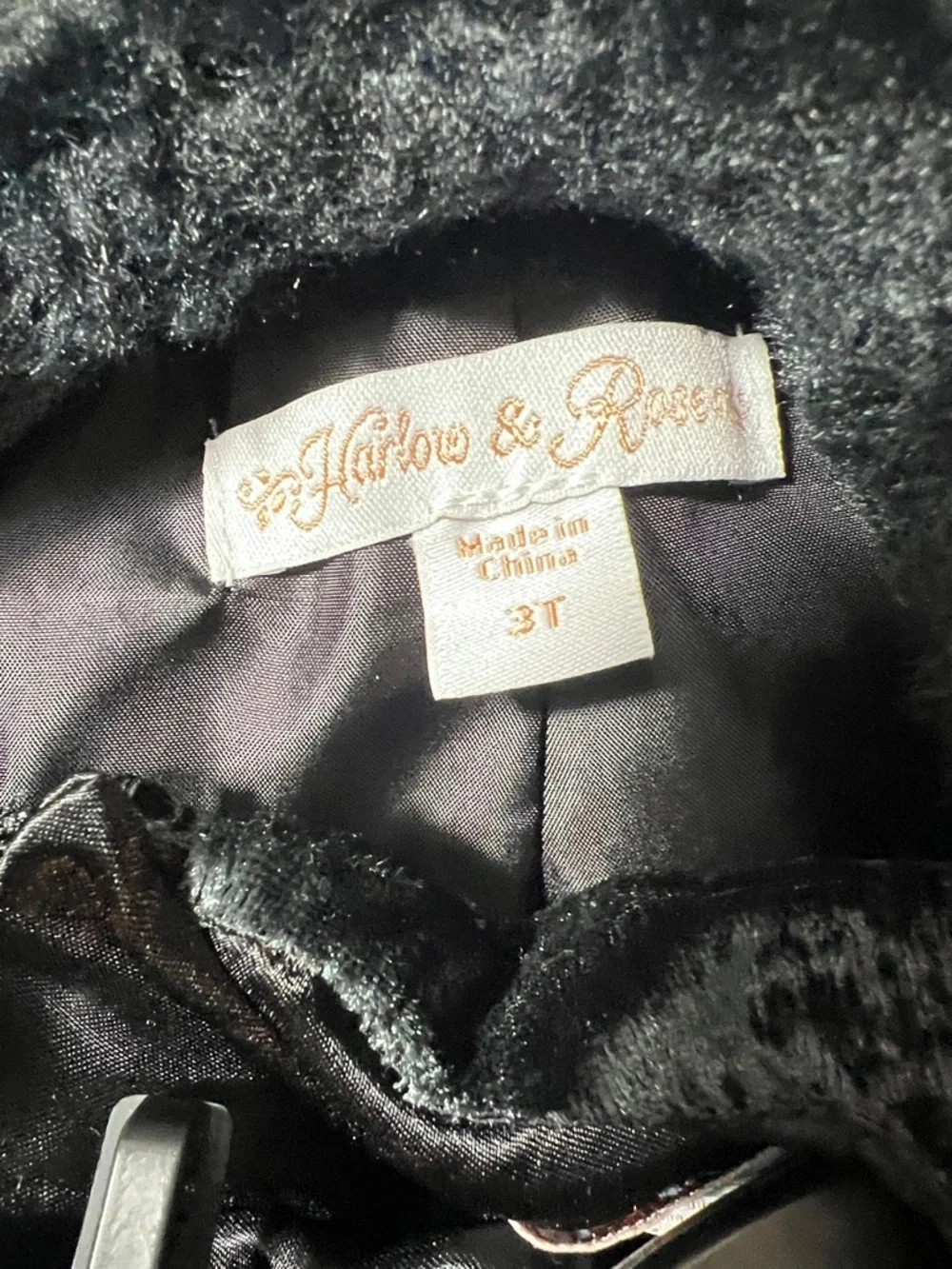 Harlow & Rose adorable black